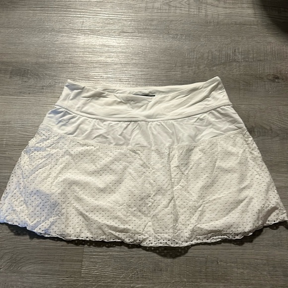 LIJA TENNIS SKIRT. - Picture 1 of 4